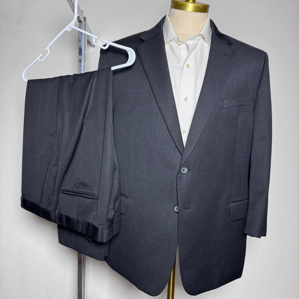 Pronto Uomo Suit Mens 46S 40x27 Charcoal Grey Solid Wool Executive Fit 2-Piece
